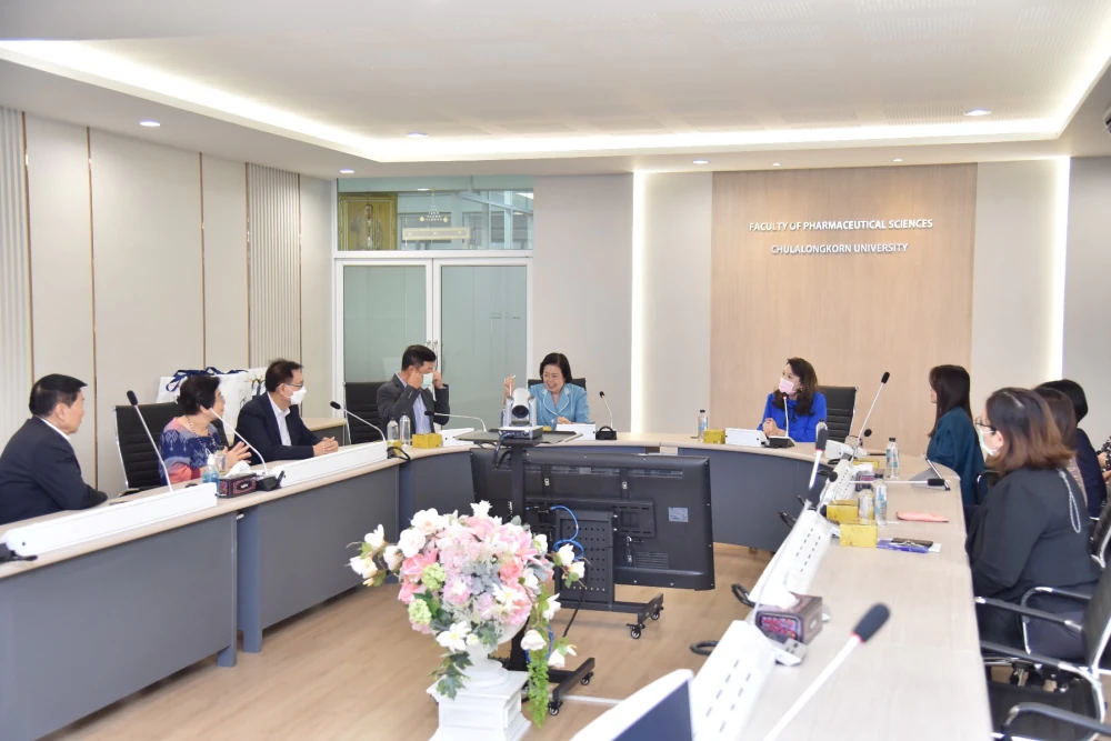 UMI มอบทุนการศึกษา คณะเภสัชศาสตร์ จุฬาลงกรณ์มหาวิทยาลัย