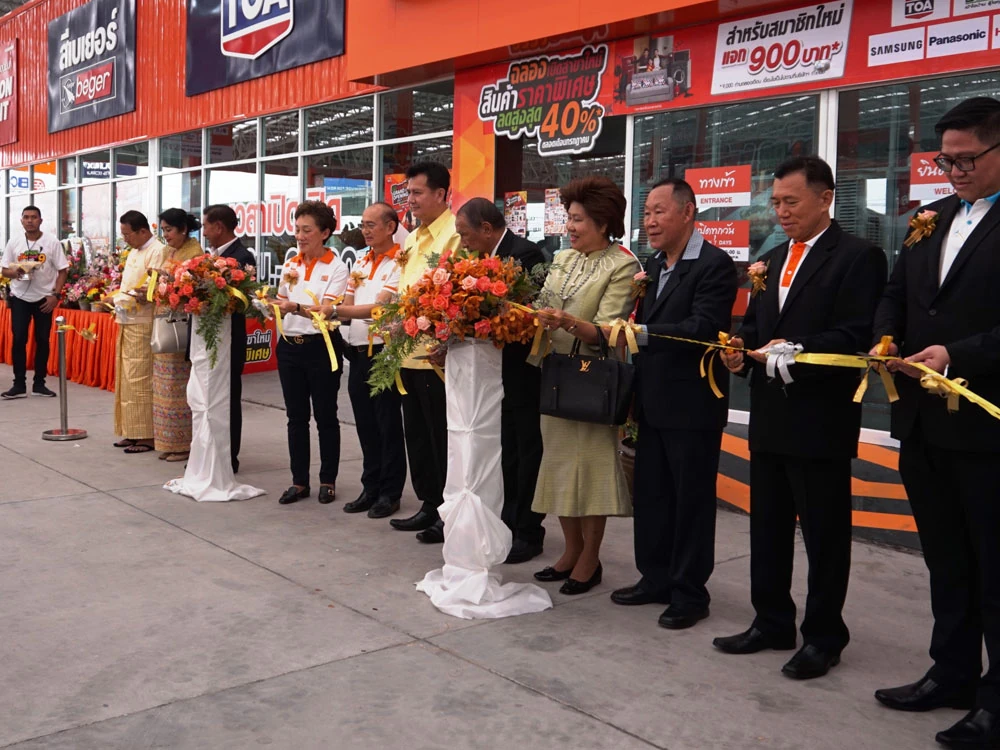 UMI GROUP ร่วมแสดงความยินดีดูโฮมฉลองเปิดสาขาบางนา-ตราด